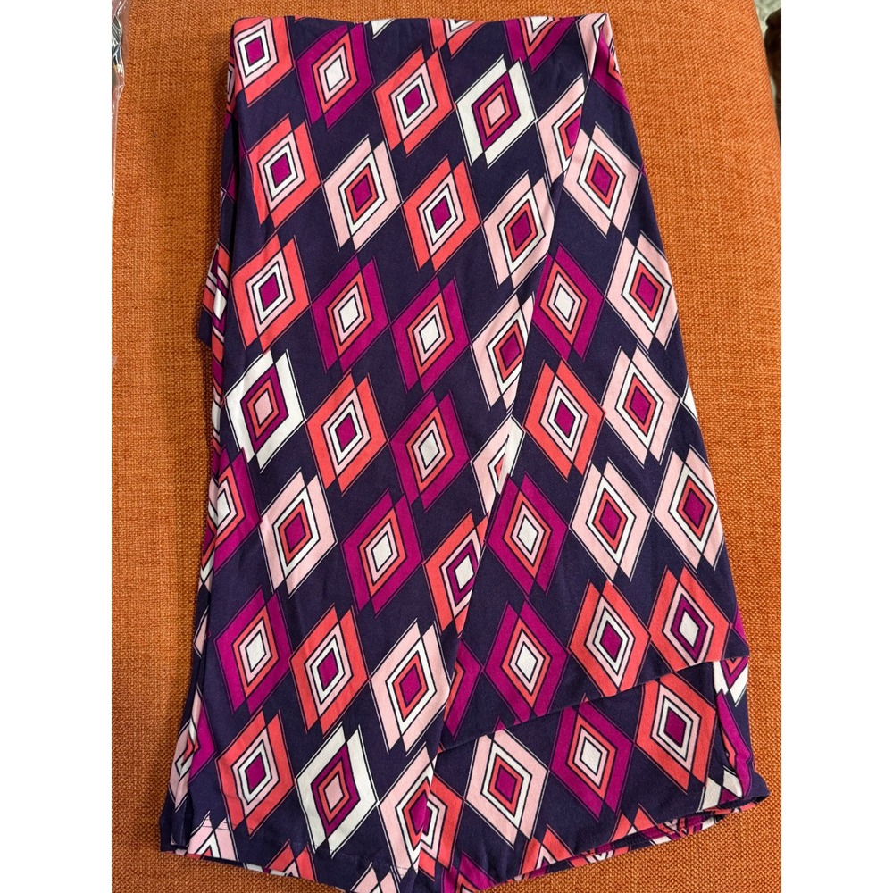LuLaRoe Leggings Women TC Purple‎ Geometric Diamond NWT Tall & Curvy 12-18